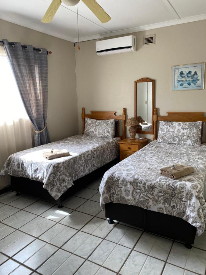 Acquila Guest House 德班 外观 照片